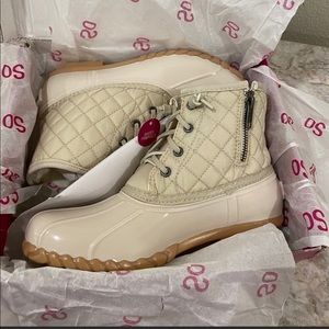 SO - Wombat womens Duck Boots